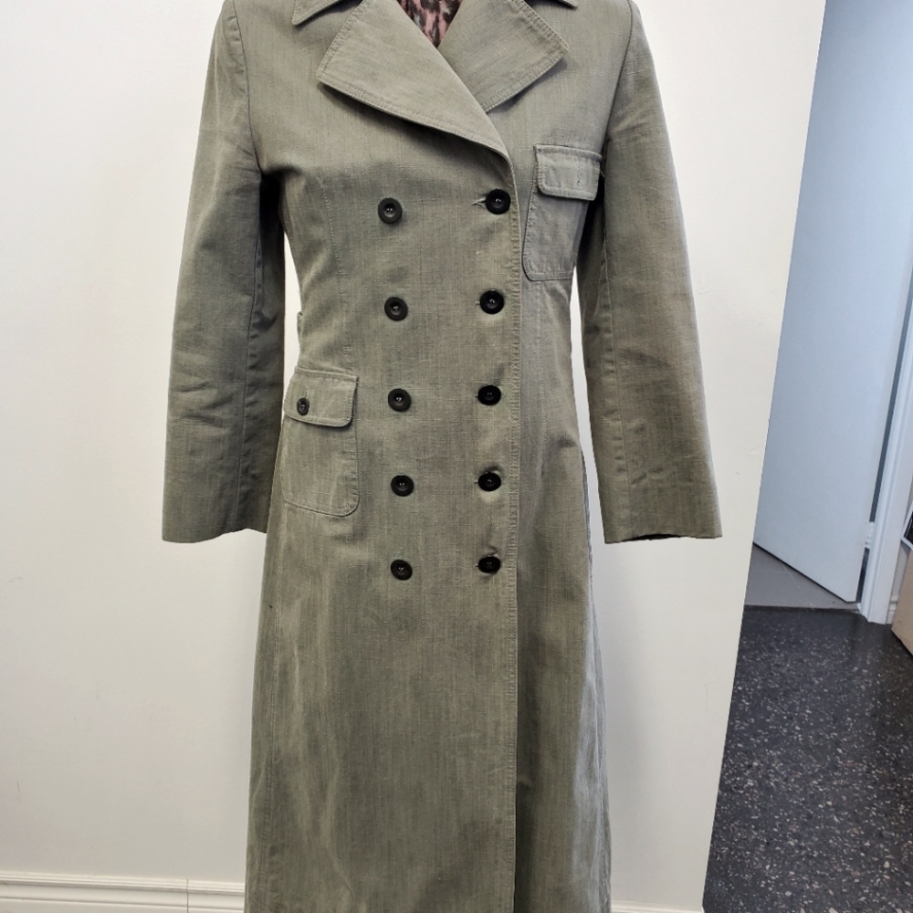 Women's NewMan coat, size 38, gray-green long coat